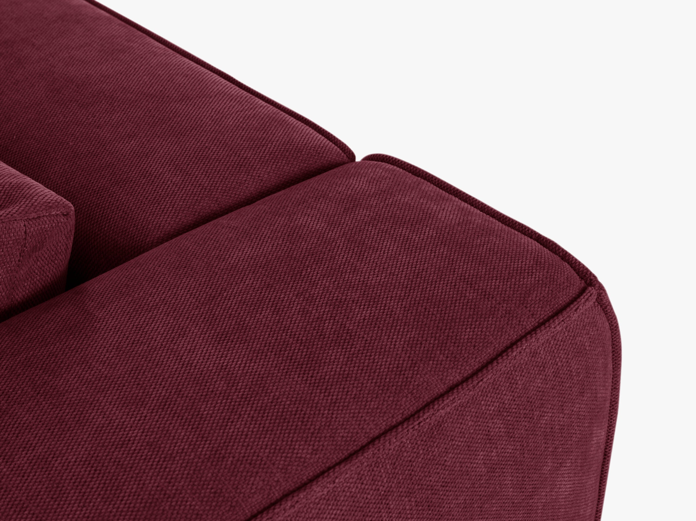 Tyra sofas structured fabric bordeaux
