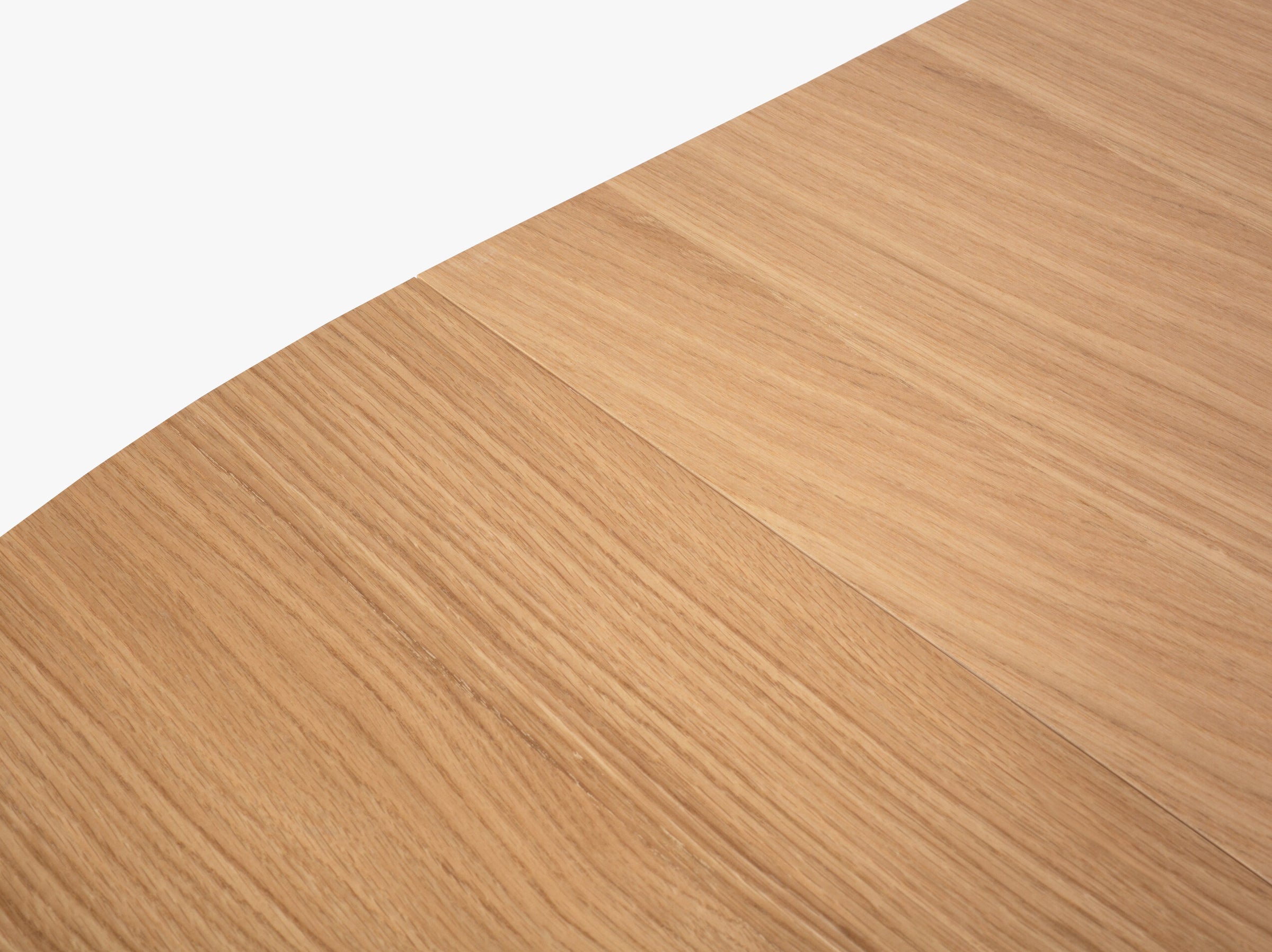 Nicole Wood / Natural Oak Veneer and Oak 6