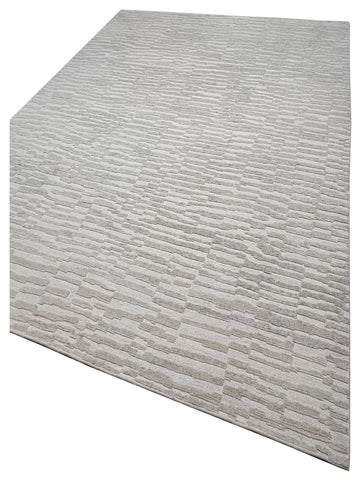 Artisan Harmony Natural White Transitional Knotted Rug