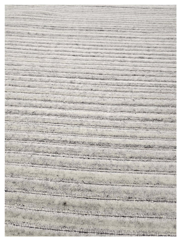 Artisan Liv Silver Transitional Loom Rug