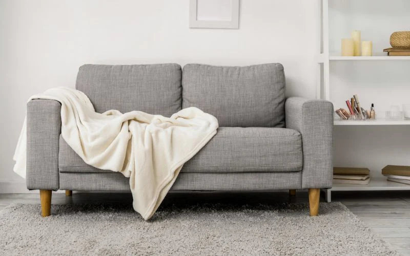 Everything You Need To Know About Throws Blanket | Comfy Covers