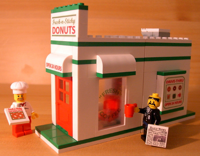 Dan's Custom Donut Shop (for your LEGO town) – DADVENTUREDAN