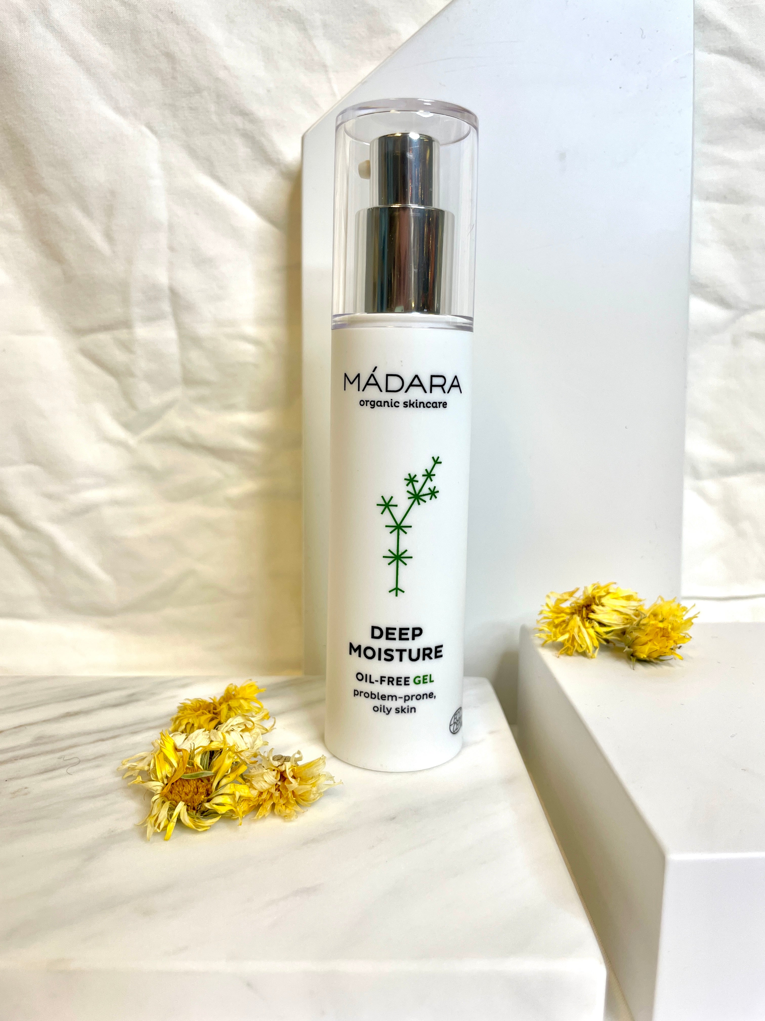 Billede af MADARA DEEP Moisture Oil Free Gel