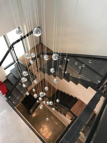 luminaire suspendu pour hall d'entrée escalier
