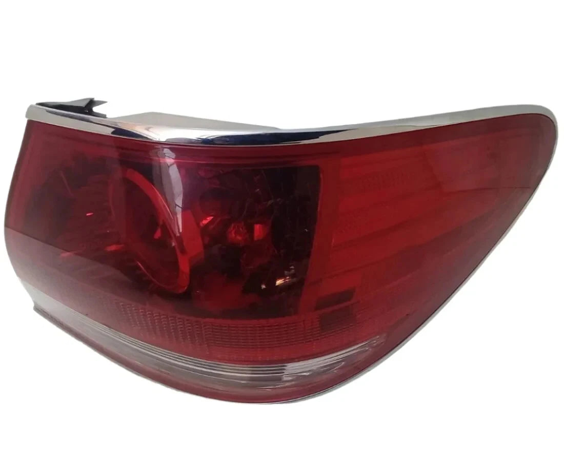 2004-2006 LEXUS ES330 ES 330 TAIL LIGHT REAR LAMP RIGHT PASSENGER SIDE 8155133430