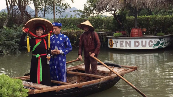 Water puppet show, Yen Dun, Vietnam