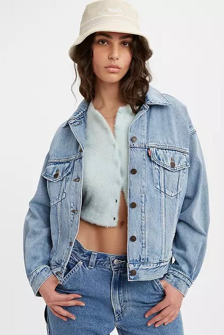 Levi's 90's Trucker Jacket in Light Wash – Laurenly Boutique