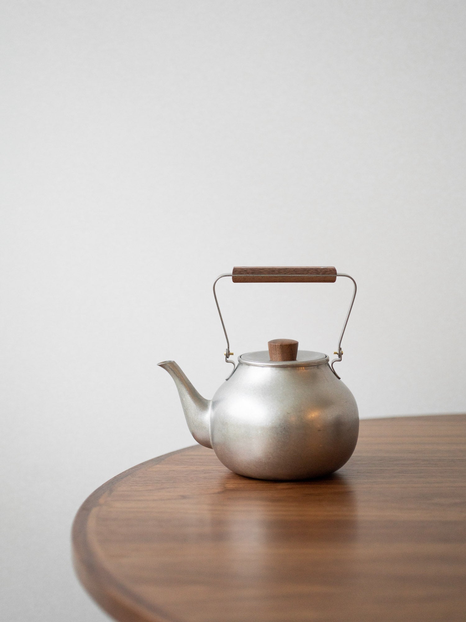 Daibo Coffee Shop: Stainless Steel Kettle - Kurasu