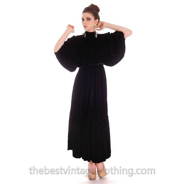 Stunning 1970s Vuokko Suomi Finland Black & Blue Velvet Gown 1930s Style S-L