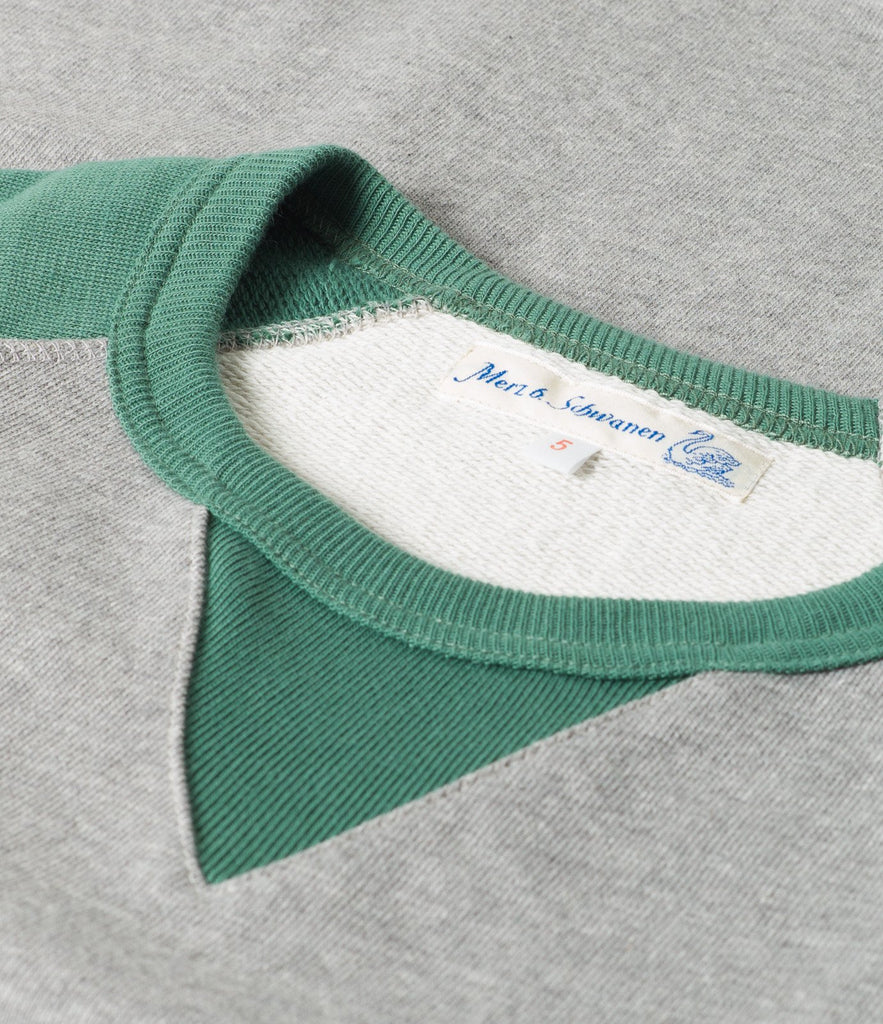 347T crew-neck sweatshirt sh. slv.grey mel.-green – Merz b. Schwanen