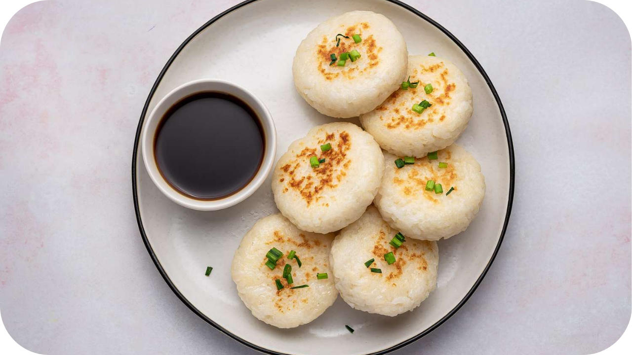 Dry Crackers or Rice Cakes