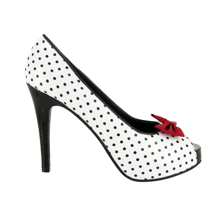 white pump heel shoes