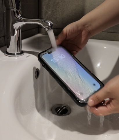 完全防水スマホケース