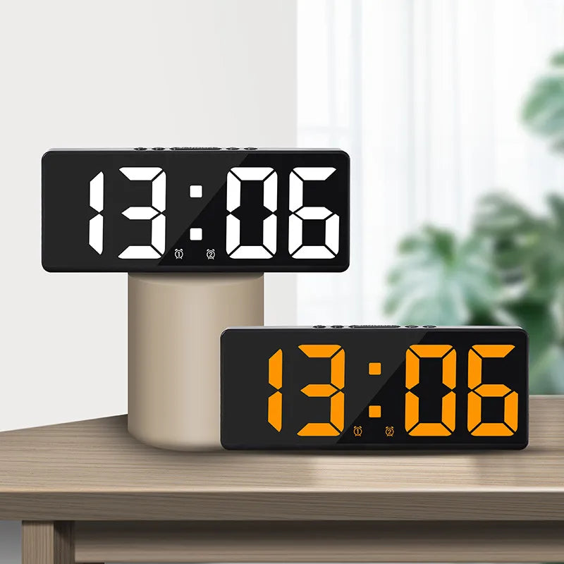 Digital Alarm Clock Voice Control Teperature Snooze Night Mode Desktop Table Clock 12/24H Anti-disturb Funtion LED Clocks Watch