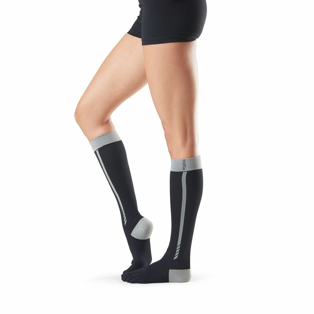 Se Zoe Sport Compression Knee High - ToeSox hos Sportnordica.dk