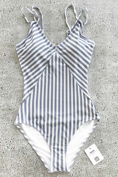 Cupshe All about Stripe One-piece Swimsuit