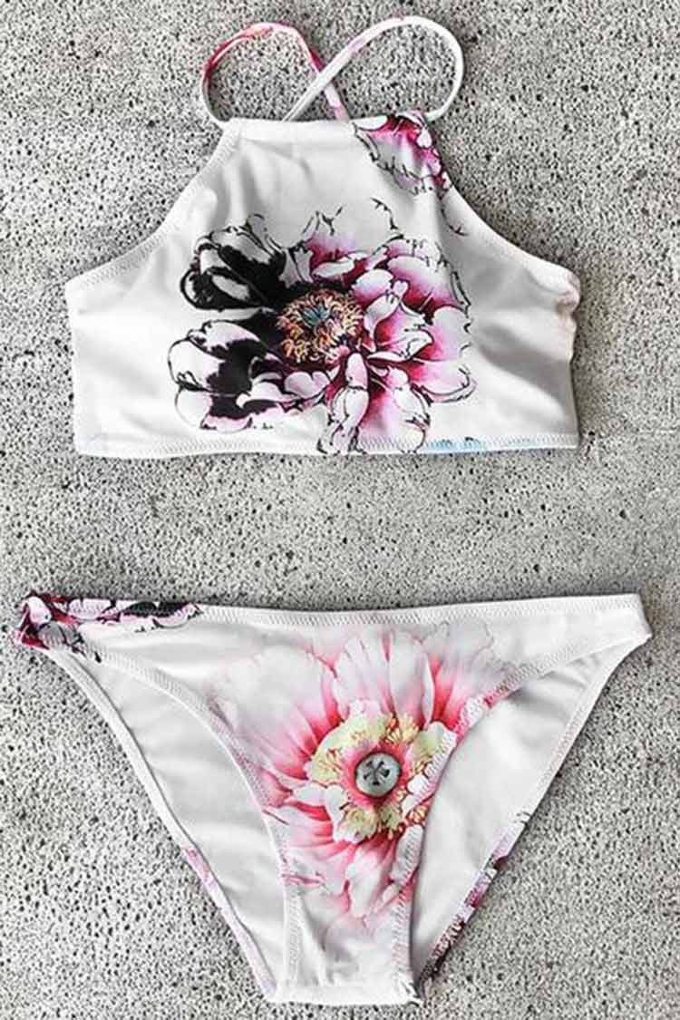 Cupshe Give Me A Chance Floral Bikini Set