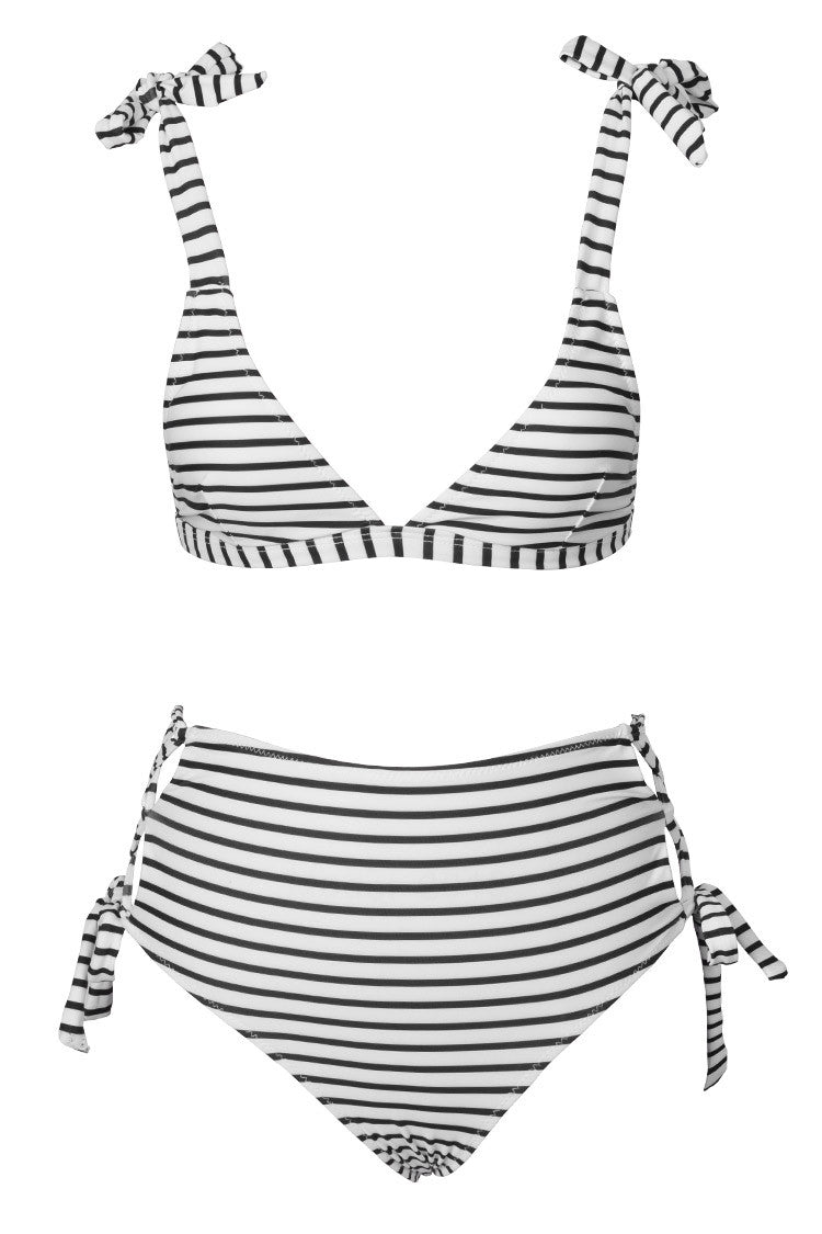 Cupshe Amuse Society Cross Bikini Set