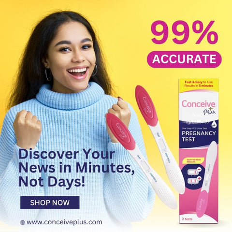 Test de grossesse Conceive Plus précis à 99 % avec une femme excitée en arrière-plan avec une chute écrite comme Découvrez vos nouvelles en quelques minutes, pas en quelques jours