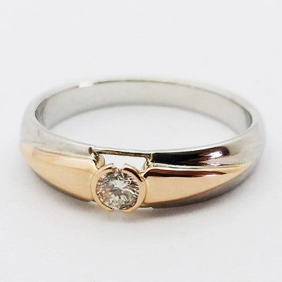 anillo de diamante de oro rosa
