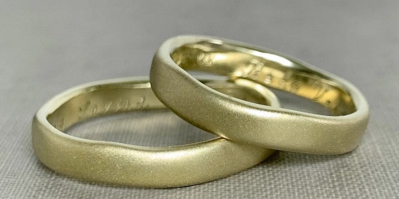 anillos de oro verde