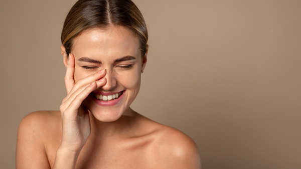 Femme beauté cosmétique naturelle