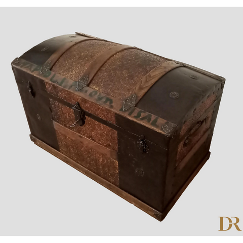 Antique vintage trunk from 1930