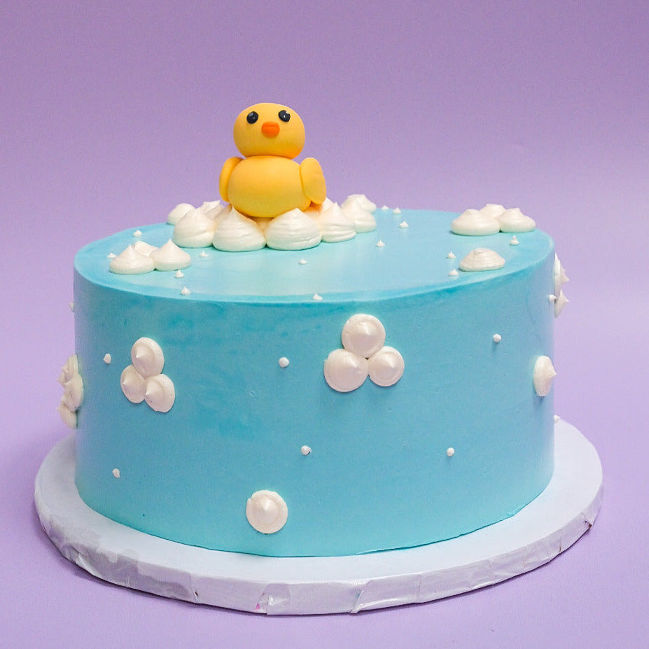 Rubber Ducky Cake 03 | Marshmallow draped cake with hand-for… | Flickr