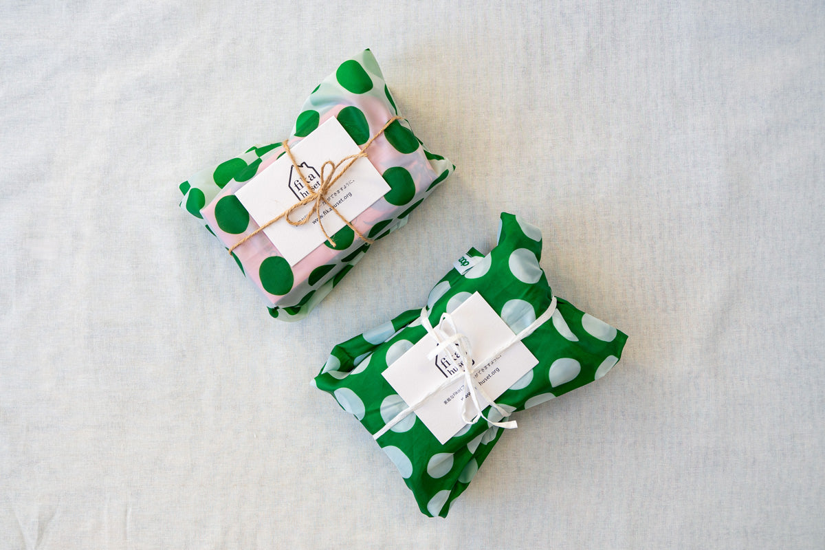 Stylish eco bag gift wrapping from Scandinavian Sweden