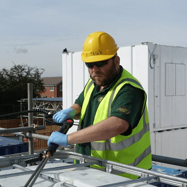 water tank cleaning