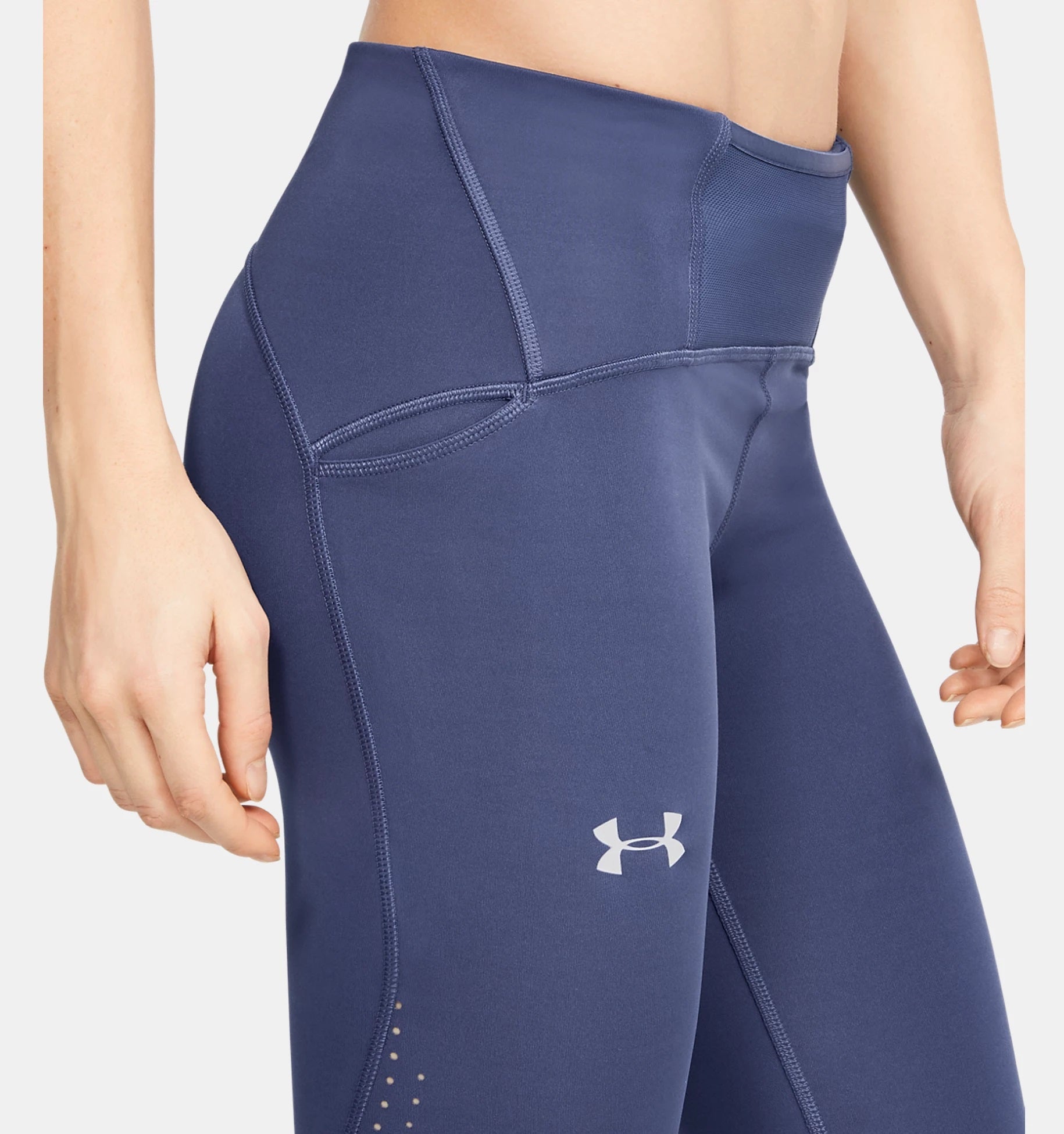 women's ua qualifier speedpocket perforated crop