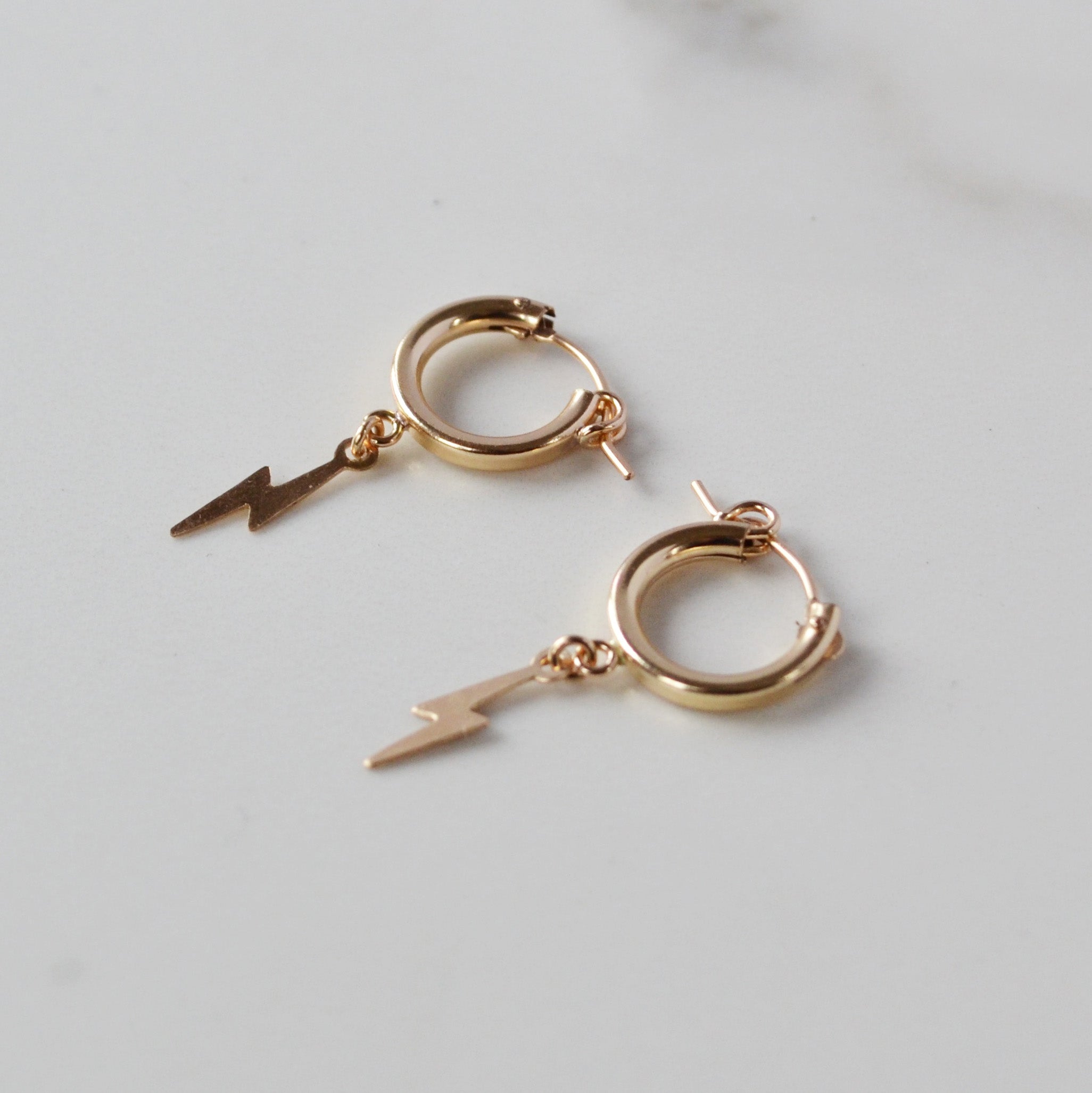 gold lightning bolt earring