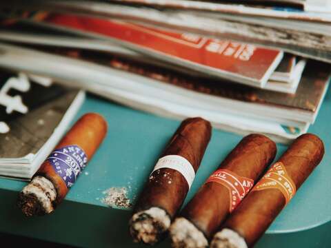 My Cigar Pack - Your Monthly Cigar Delivery With Exceptional Cigar Brands