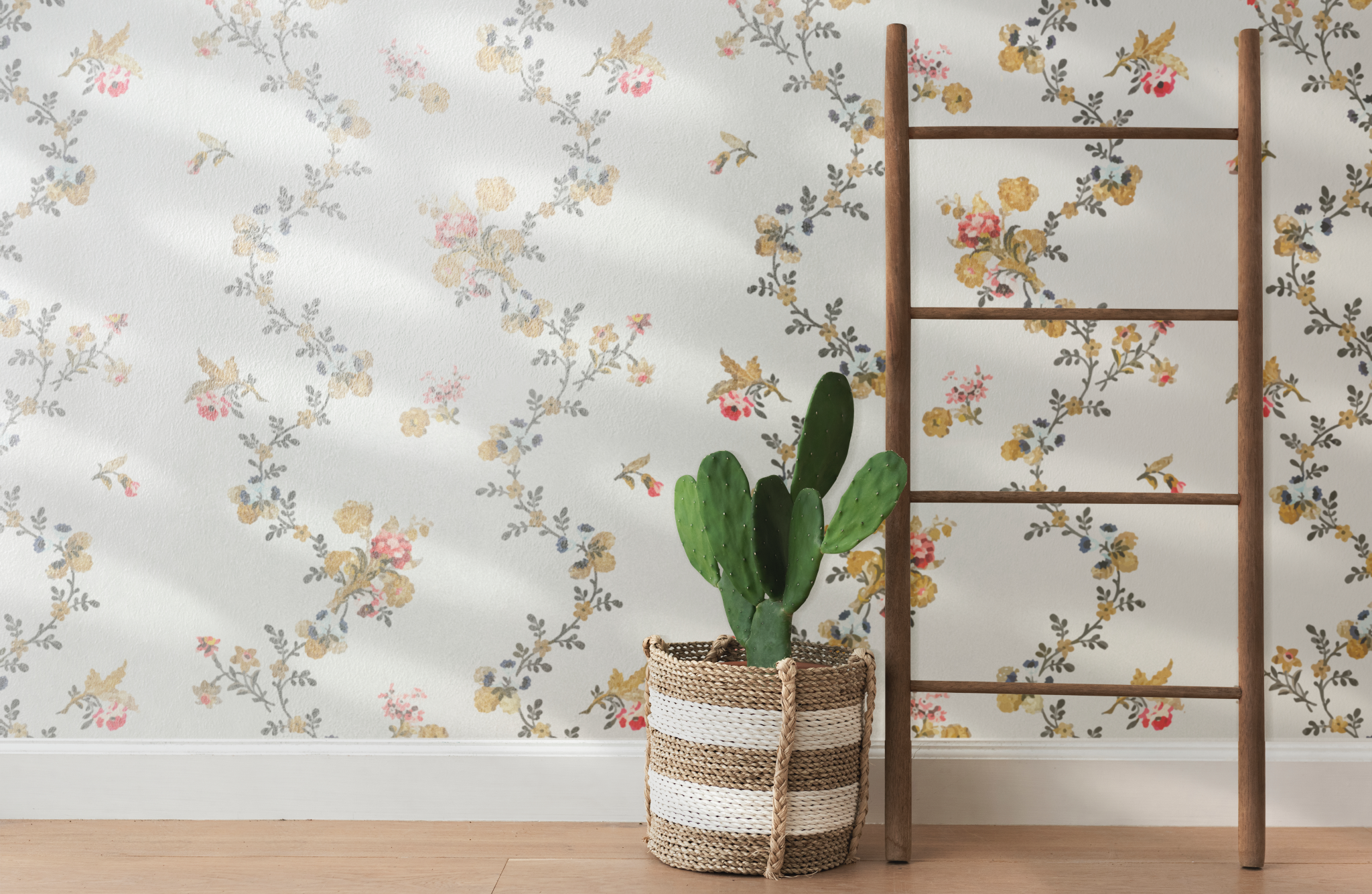 Wall with wallpaper
