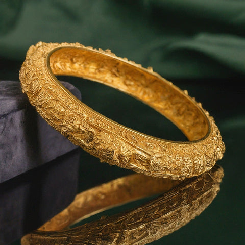 Image of a 22ct Bangle