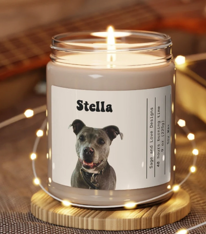 Personalized dogmom candle with dog portrait and name