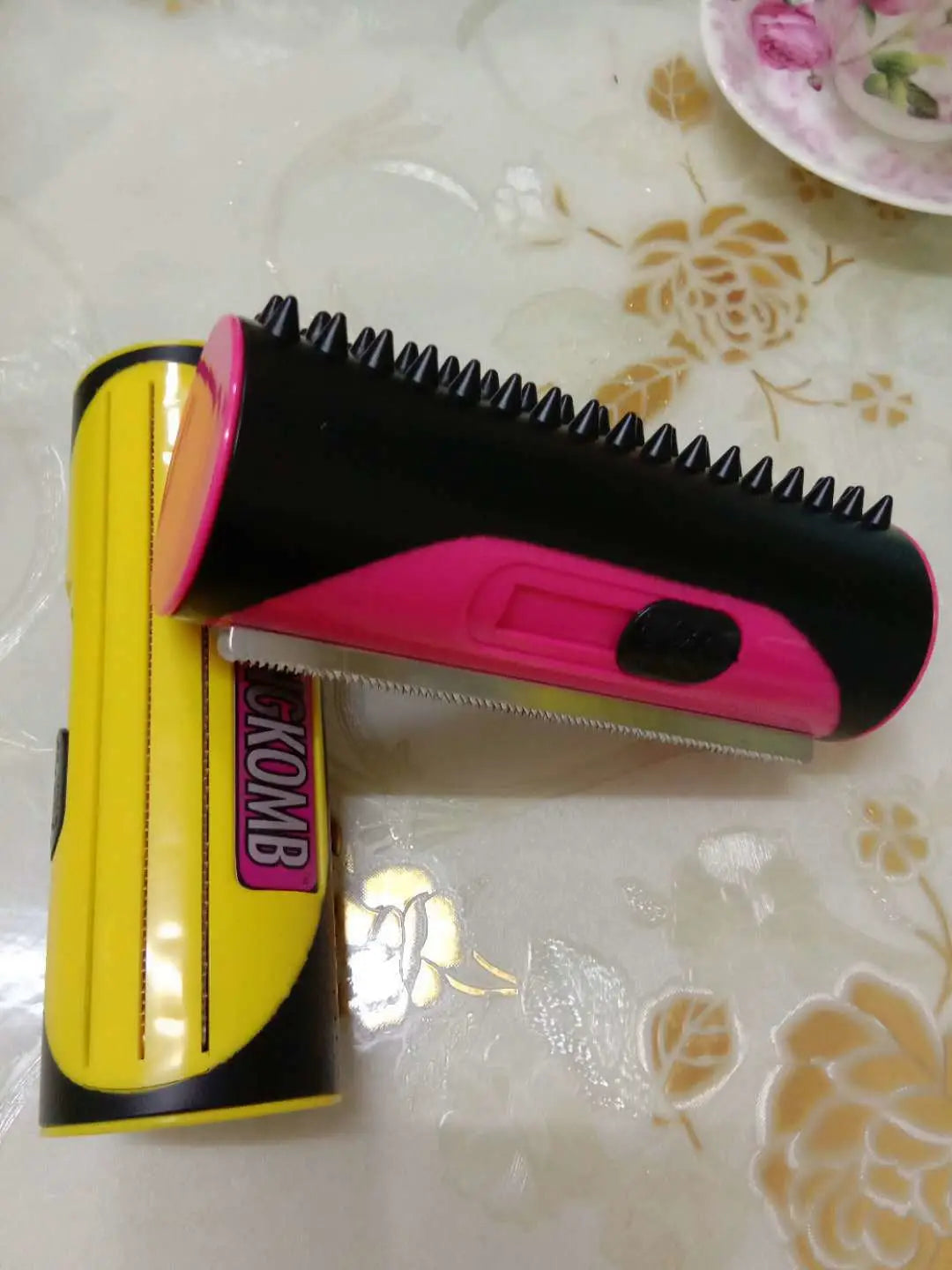 Dual-Purpose Pet Brush and Comb