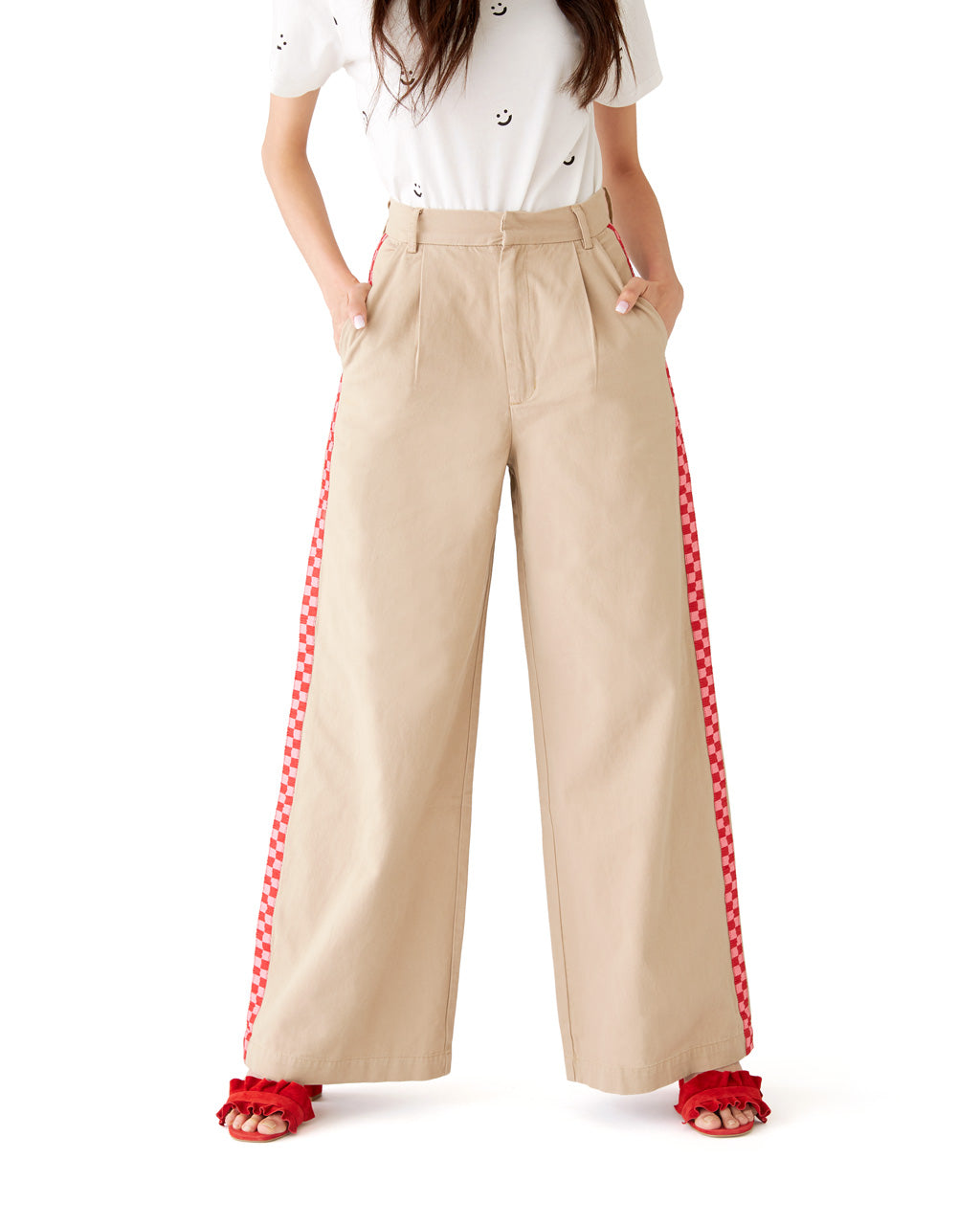 wide cargo pants