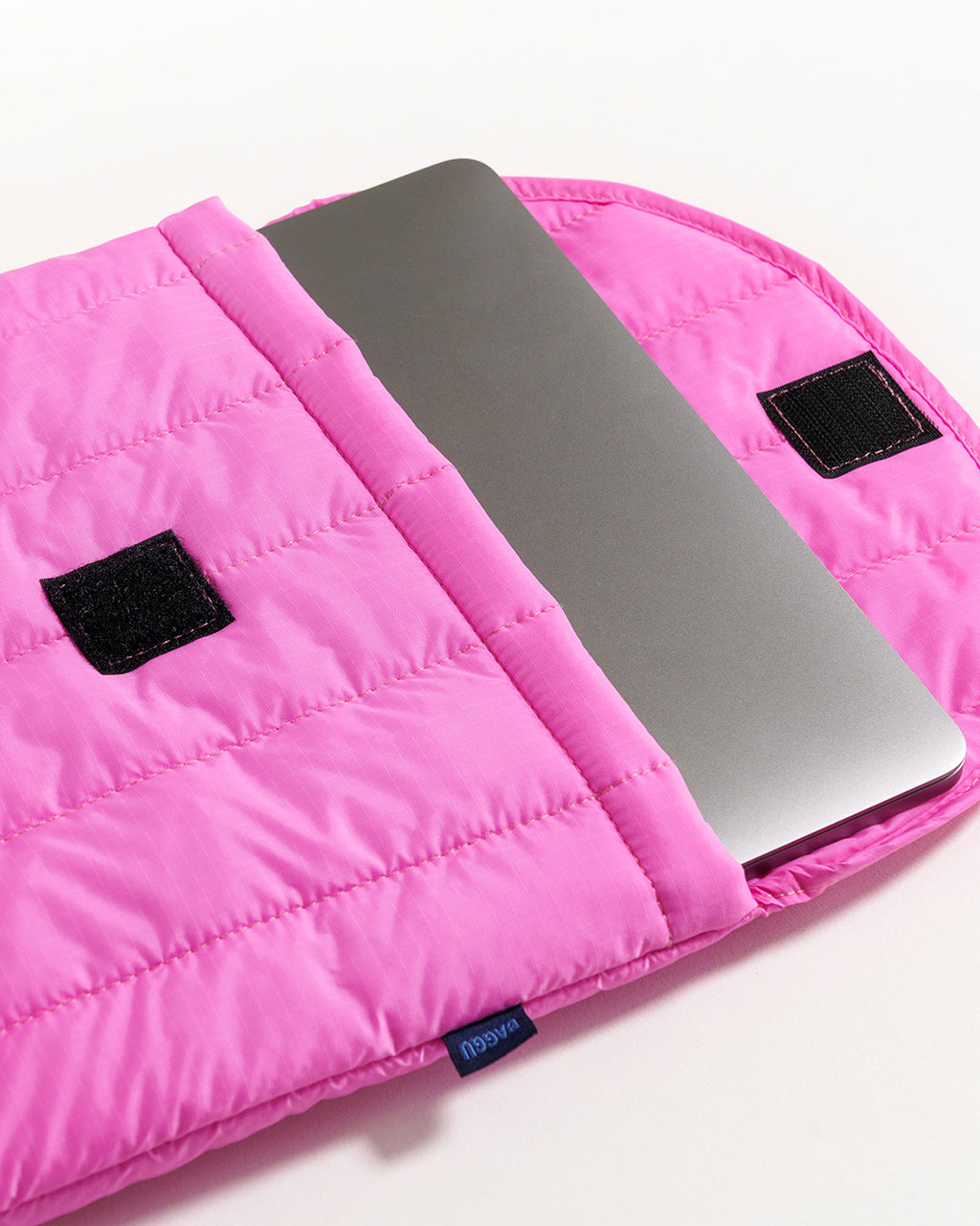 pink laptop