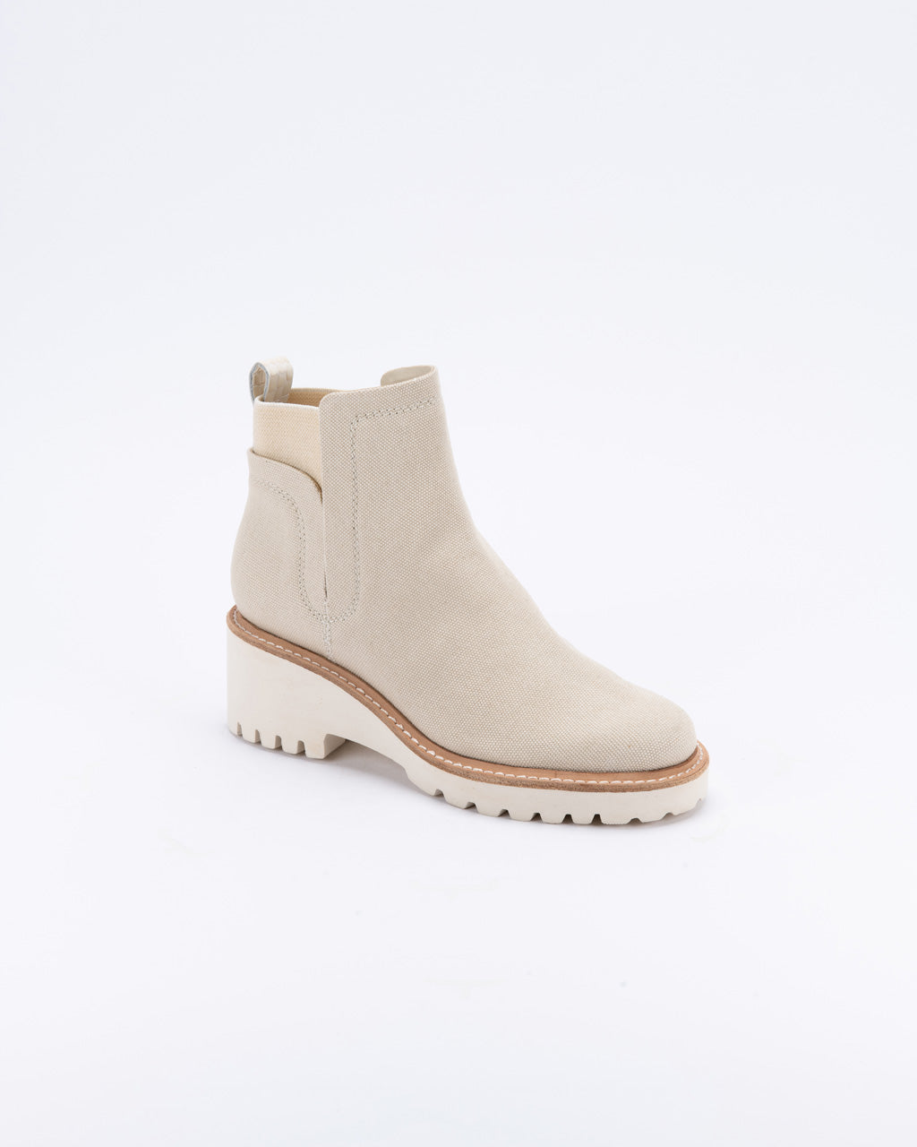 dolce vita huey lug sole womens white booties