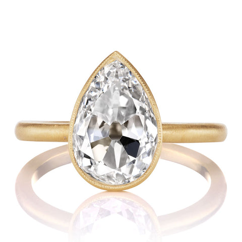 Pear Shaped Engagement Rings - Everything You Need to Know