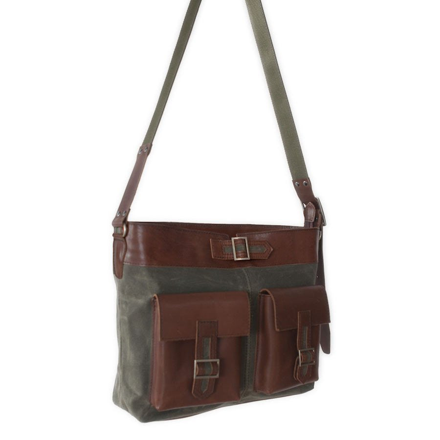 Army Green Canvas Messenger Bag / Made in Canada - Rimanchik