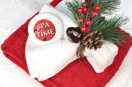 White and red towels with a Christmas decoration