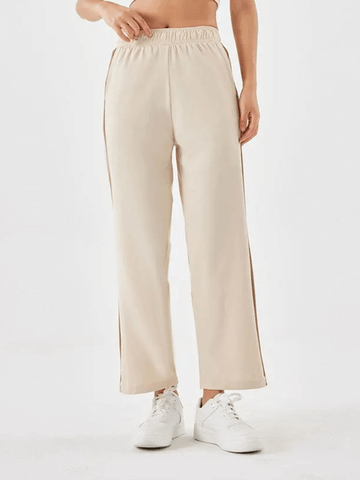 Trendy Full-Length Yoga Pants for Active Women.