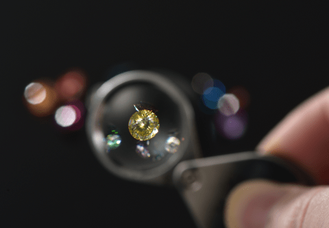 how to select the perfect gem for your personalized jewelry