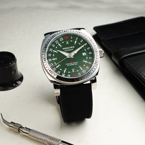 An example of a 24 hour watch