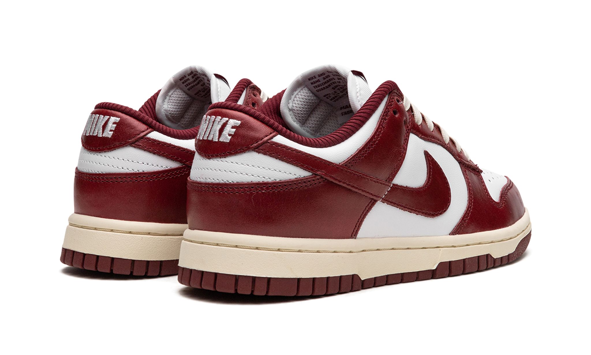 Wmns Nike Dunk Low Vintage Team Red3