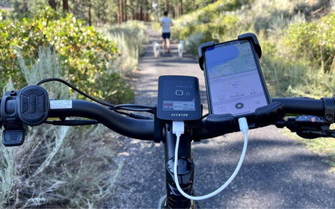 Navigating Canada's Urban Jungle:  Aventon aventure.2  in City Traffic