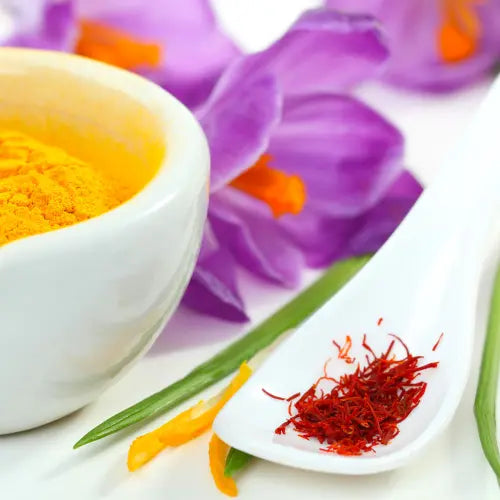 Saffron flower and powder