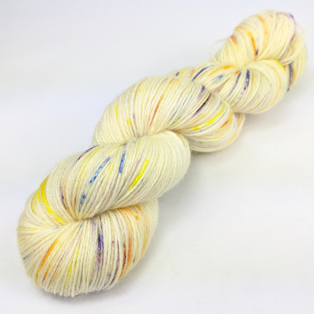 Knitcircus Yarns Busy Bee 100g Speckled Handpaint skein, Breathtaking